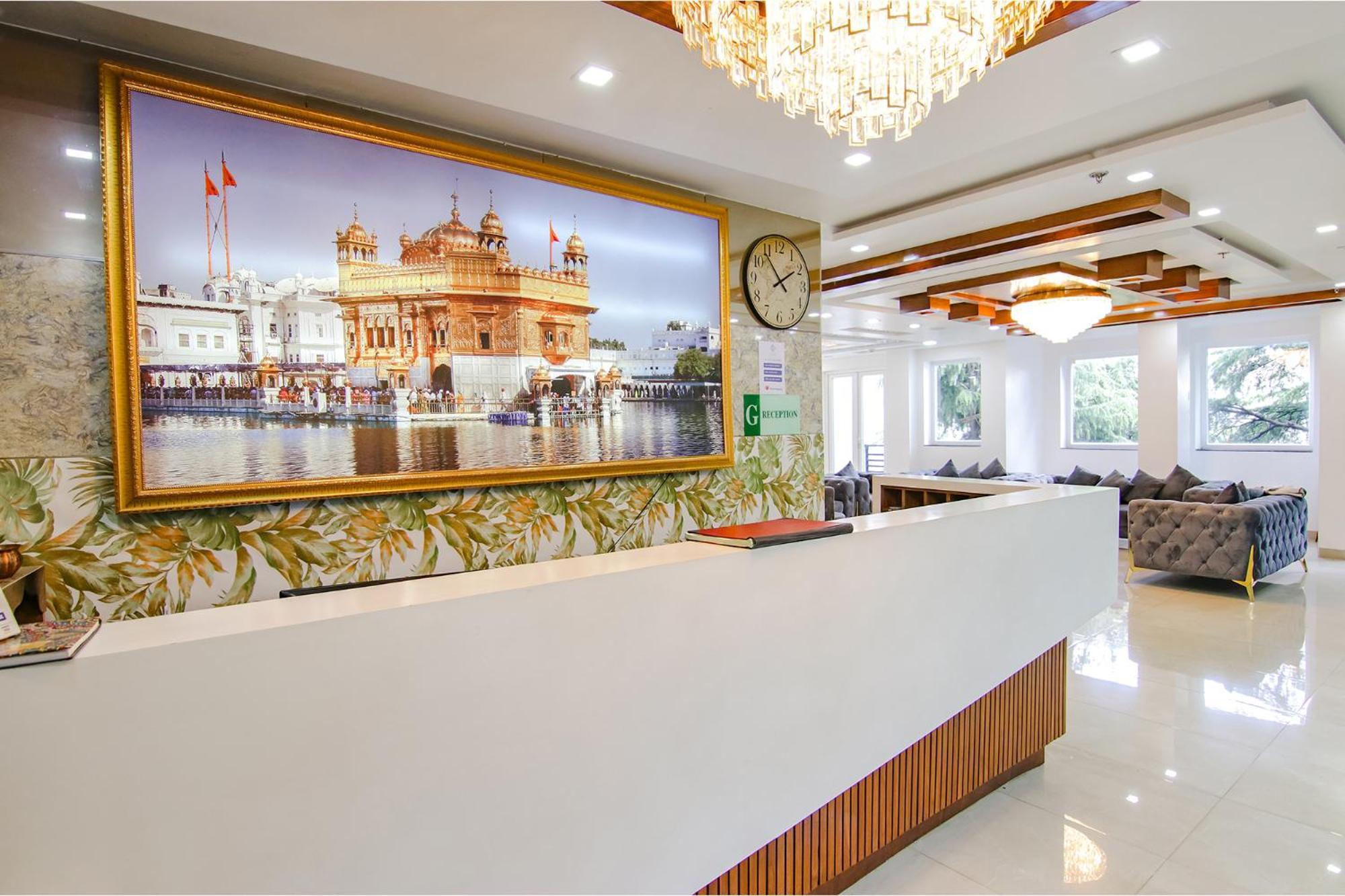 Rr Hotel & Resort Dharamshala Bagian luar foto