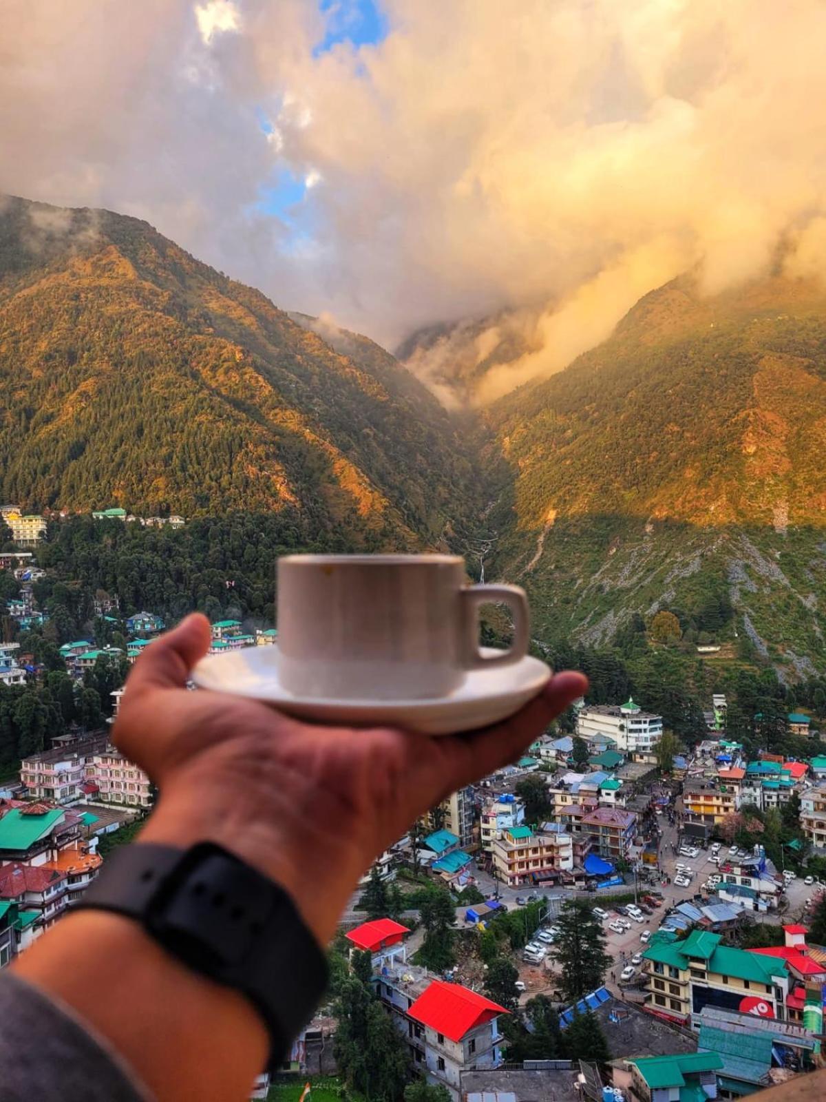 Rr Hotel & Resort Dharamshala Bagian luar foto